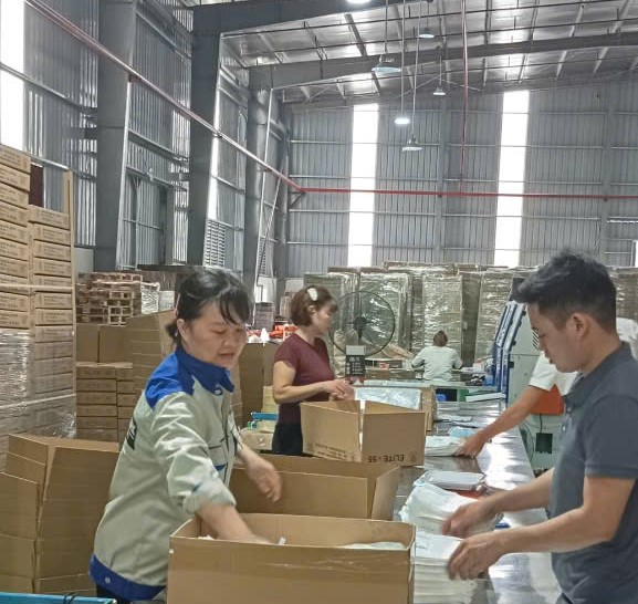 NHÂN SỰ CÓ TRÌNH ĐỘ